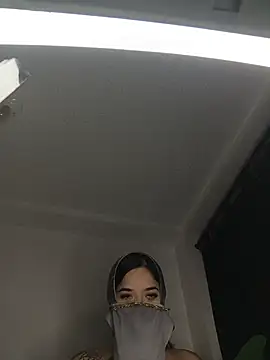 Czat XXX na żywo – janna_isa