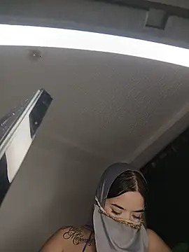 XXX chat uživo modela janna_isa