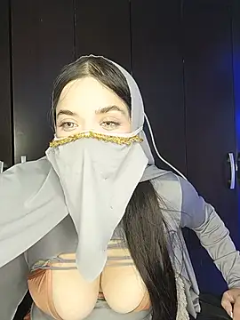 janna_isa Chat XXX in diretta