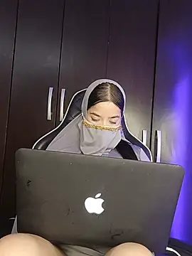 janna_isa Adlı Modelin Web Kamerası Şovu