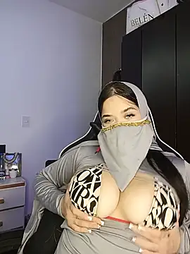 janna_isa's Webcam Show