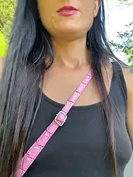 LolloLara91's Live XXX Chat