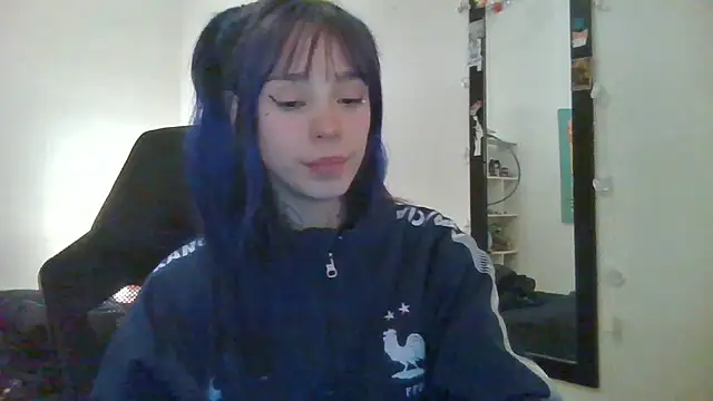 Webkamerová show loletabb