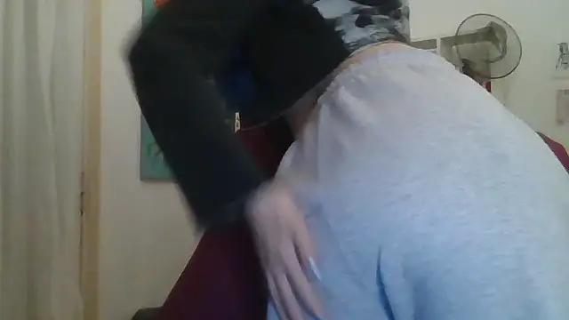 צ'אט XXX בשידור חי של loletabb