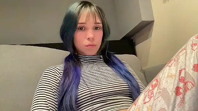 צ'אט XXX בשידור חי של loletabb