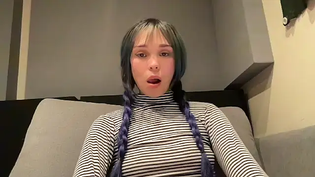 loletabb Chat XXX in diretta