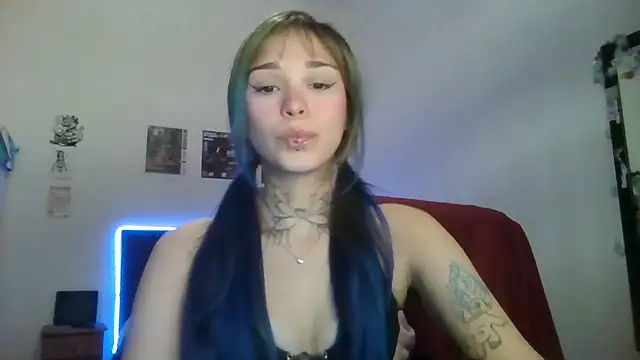 Webkamerová show loletabb