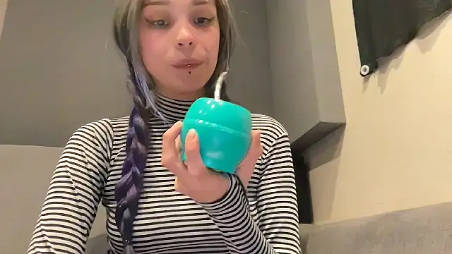 Онлайн чат XXX loletabb