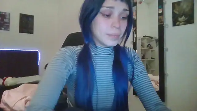 loletabb webkamerás műsora