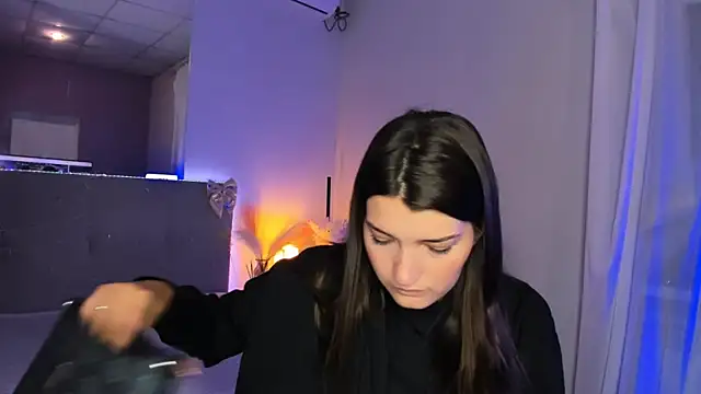 Laura_Leee – Naživo XXX chat