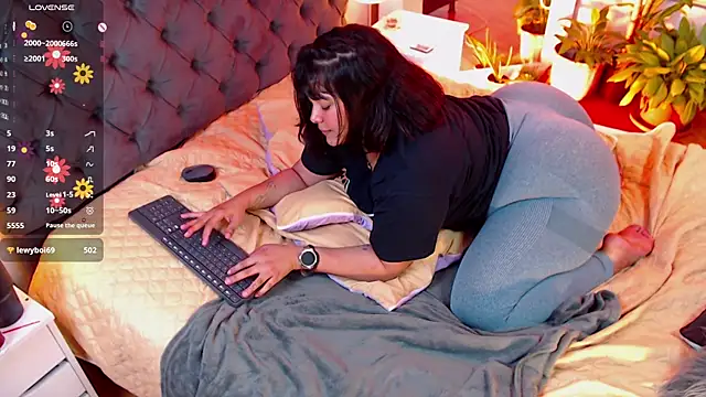 Živý XXX chat VictoriaMontero30000