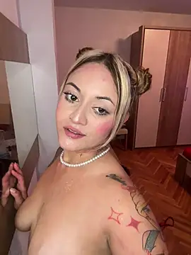 צ'אט XXX בשידור חי של RedVelvet_-