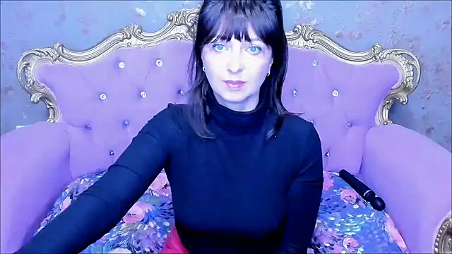 DivinSandra Adlı Modelin Canlı XXX Sohbeti