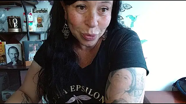 LauraMallioni – Live XXX-chat