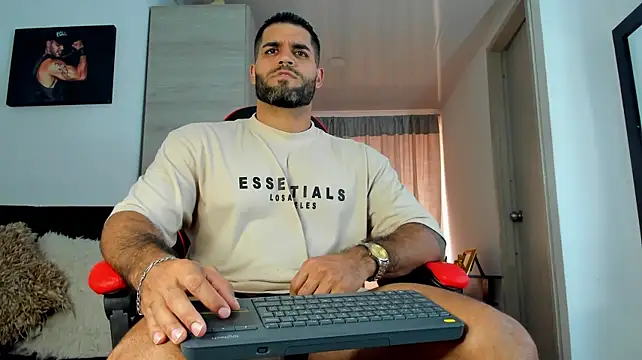 SamirHazard97 live XXX chat