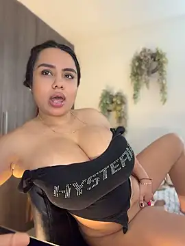valeria2019hot's Webcam Show