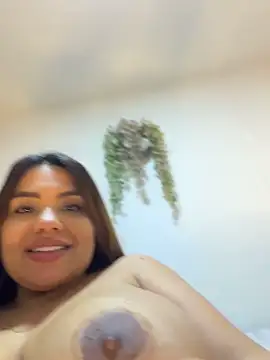 valeria2019hot Adlı Modelin Web Kamerası Şovu