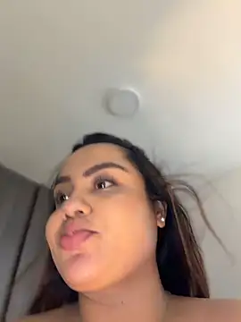 valeria2019hot's Live XXX Chat