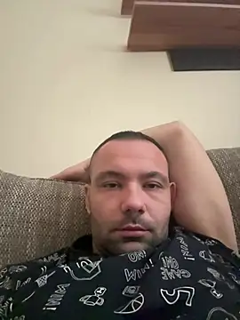 Cukifiu9595 Adlı Modelin Web Kamerası Şovu