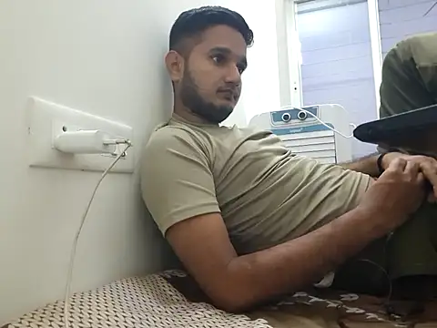 Show de young-hairy-jon na webcam