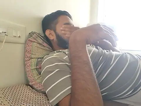 young-hairy-jon: απευθείας συνομιλία ΧΧΧ