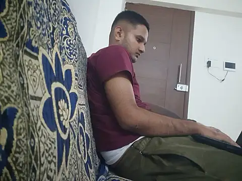 IM_NAUGHTY_JONn Webbikameraesitys