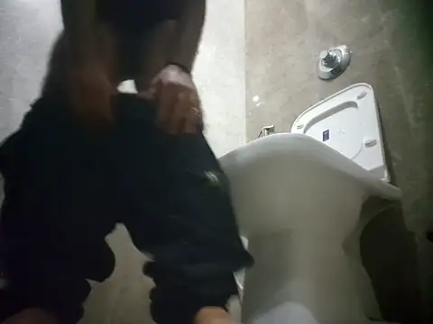 IM_NAUGHTY_JONn Webbikameraesitys