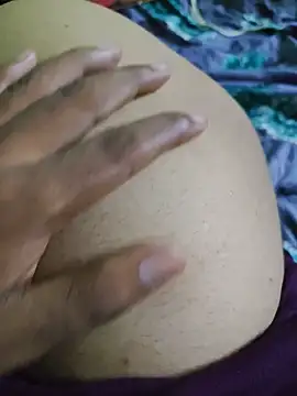 YourAadhya 웹캠 쇼