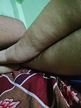 YourAadhya ওয়েবক্যাম শো