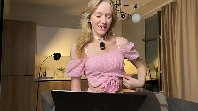 โชว์เว็บแคมของ PollyAgata
