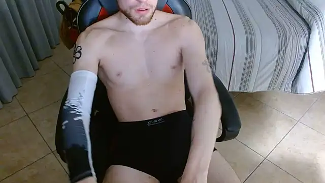 عرض كام FitGuyDream