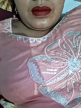 MissGitanjali Adlı Modelin Canlı XXX Sohbeti