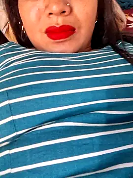 MissGitanjali Adlı Modelin Canlı XXX Sohbeti