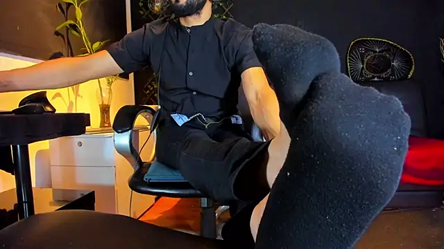 alessandro_wye Show in webcam