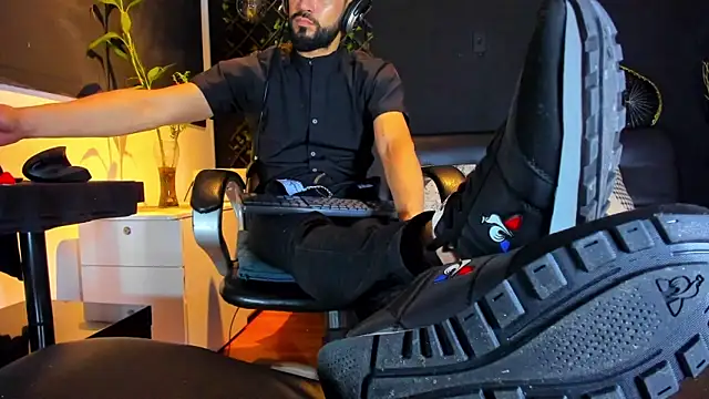 alessandro_wye: вебкам-шоу