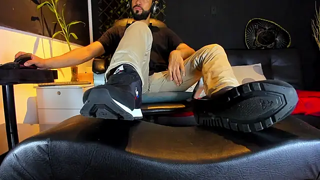 alessandro_wye webkamerás műsora