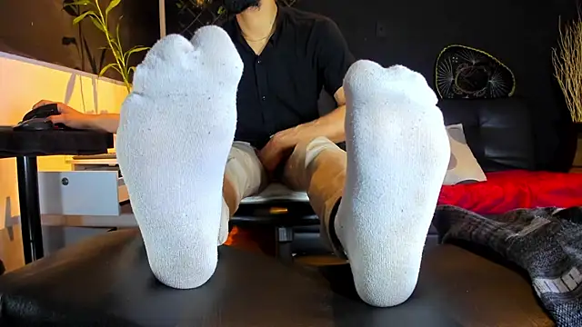 alessandro_wye Show in webcam