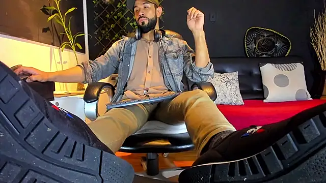 alessandro_wye's Webcam Show