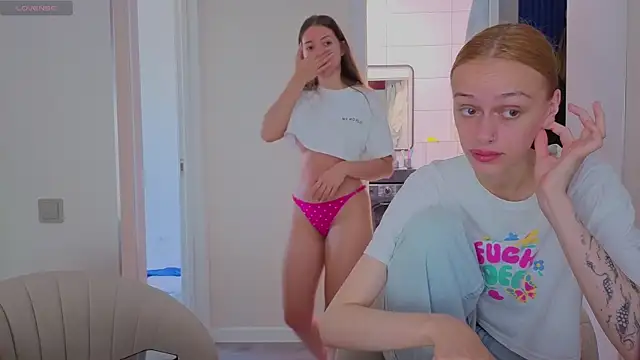 fcjuicy_pussy Adlı Modelin Web Kamerası Şovu