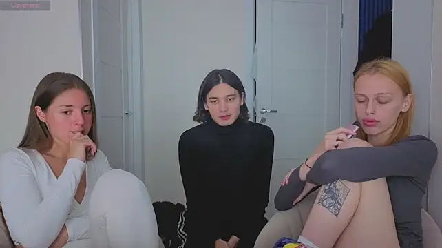 عرض كام fcjuicy_pussy