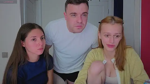 عرض كام fcjuicy_pussy