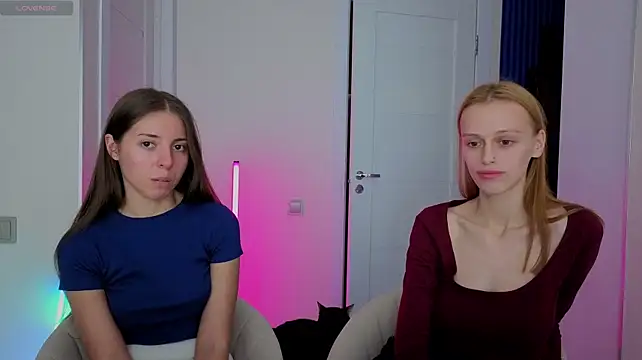 fcjuicy_pussyのウェブカメラショー