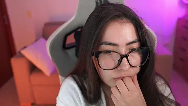 anyacutex Chat XXX in diretta