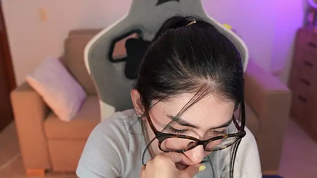 anyacutex's Live XXX Chat
