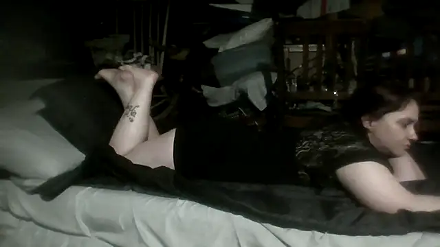 lilbishmiss' Webcam Show