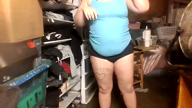lilbishmiss' Webcam Show