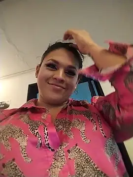 kimCosseyy 网络视讯表演