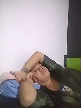 kimCosseyyn Webbikameraesitys