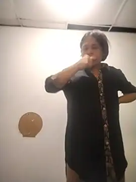 kimCosseyy webcam show
