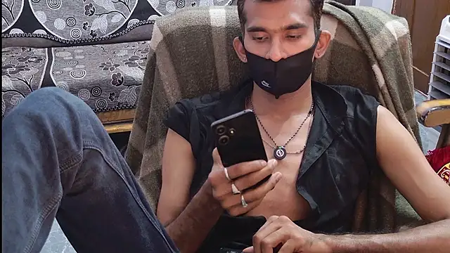 zihan777 网络视讯表演